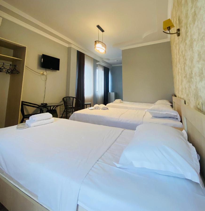 Hotel Phaliashvili Batumi Exterior photo