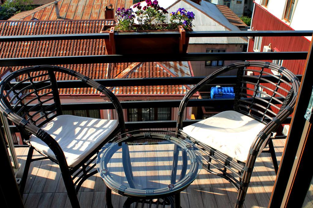 Hotel Phaliashvili Batumi Exterior photo